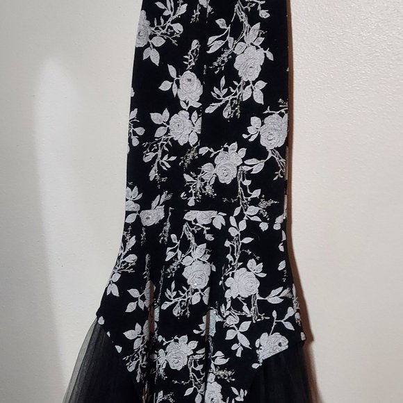 Absolutely Breathtaking Vintage Jessica McClintock Strapless Mermaid Tulle Gown - Picture 5 of 10